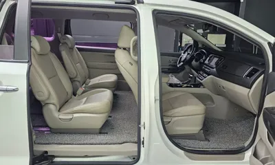 Kia Canival 2019, 151905 км, за 9500000 KRW - фото 12