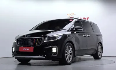 Kia Canival · 2019 год