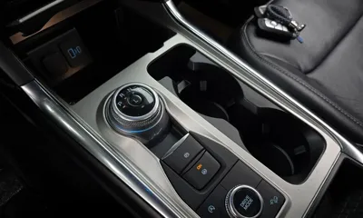 Ford Explorer 2021, 55547 км, за 29500000 KRW - фото 9