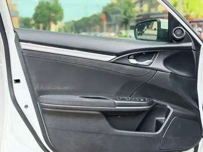 Honda Civic 2019, 76000 км, за 52800 CNY - фото 9