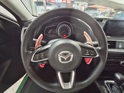 Mazda 3 Axela 2017, 150000 км, за 4972.07 USD - фото 10