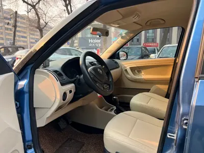 Skoda Fabia 2014, 110000 км, за 15500 CNY - фото 9