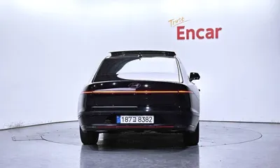Hyundai Grandeur 2026, 18102 км, за 47000000 KRW