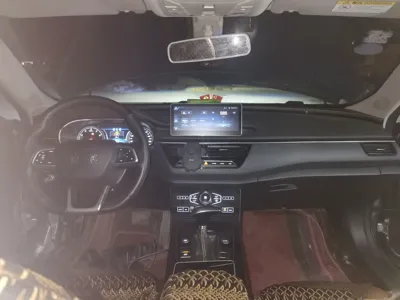 Hongqi H5 2018, 123900 км, за 36338.61 CNY - фото 10
