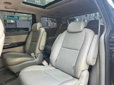 Kia Canival 2015, 179000 км, за 6900000 KRW - фото 9