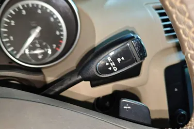 Mercedes-Benz R-Class 2017, 137400 км, за 93329.32 CNY - фото 21
