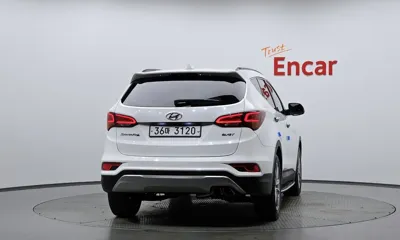 Hyundai Santafe 2017, 128432 км, за 11300000 KRW