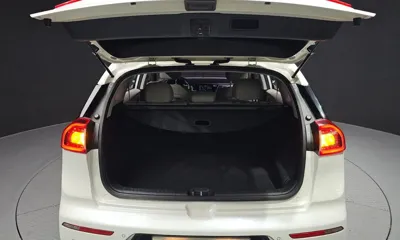 Kia Niro 2017, 55867 км, за 15500000 KRW - фото 20