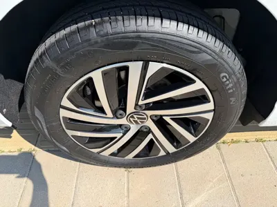 Volkswagen Lavida 2023, 26000 км, за 93800 CNY - фото 12