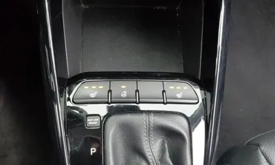 Kia Stonic 2018, 85225 км, за 9600000 KRW - фото 17