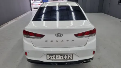 Hyundai Sonata 2018, 104162 км, за 9900000 KRW