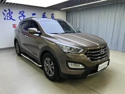 Hyundai Santa Fe 2015, 148000 км, за 32800 CNY