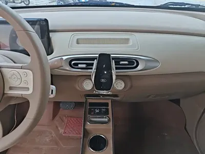 Wuling MINIEV 2025, 13100 км, за 33600 CNY - фото 13