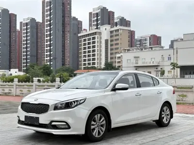 Kia K4 · 2015 год