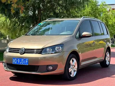 Volkswagen Touran · 2016 год