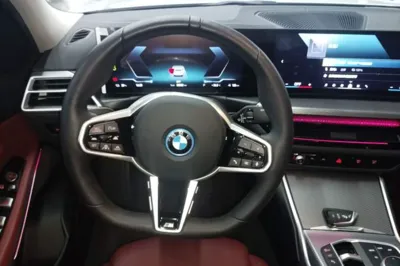 BMW i3 2025, 8500 км, за 184925.16 CNY - фото 13
