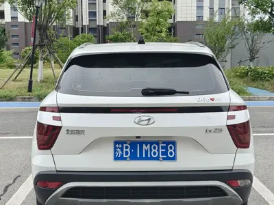 Hyundai ix25 2021, 50000 км, за 51800 CNY