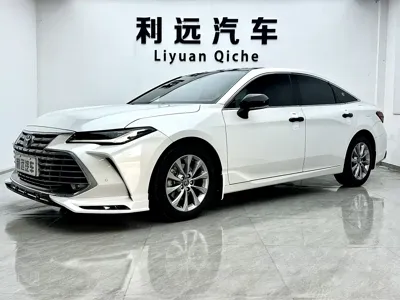 Toyota Avalon · 2024 год