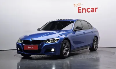 BMW 3-Series · 2016 год