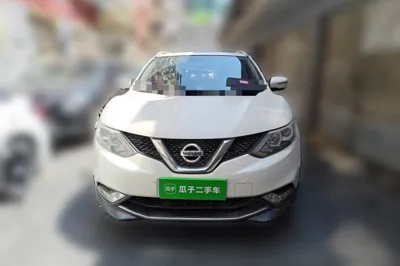 Nissan Qashqai 2017, 121100 км, за 53302.88 CNY
