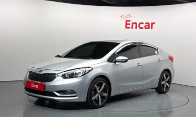 Kia K3 · 2015 год