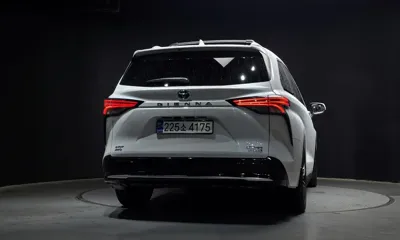 Toyota Sienna 2024, 16139 км, за 59900000 KRW - фото 4
