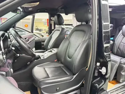 Mercedes-Benz V-Class 2019, 80000 км, за 188800 CNY - фото 17