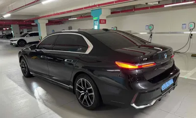 BMW i7 2023, 53000 км, за 127530000 KRW - фото 3