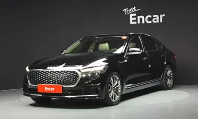Kia K9 · 2023 год