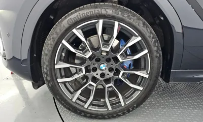 BMW X6 2025, 4940 км, за 999990000 KRW - фото 5