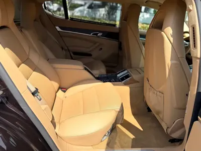 Porsche Panamera 2015, 106000 км, за 188000 CNY - фото 17