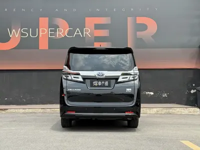 Toyota Vellfire 2021, 40000 км, за 498000 CNY