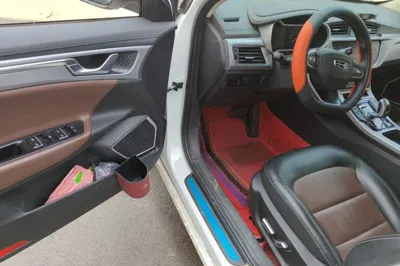 Geely Auto Emgrand GL 2019, 92400 км, за 40245.84 CNY - фото 19