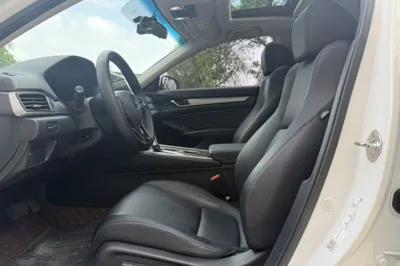 Honda Accord 2018, 139900 км, за 89289.73 CNY