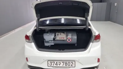 Hyundai Sonata 2018, 104162 км, за 9900000 KRW - фото 18
