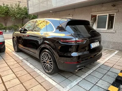 Porsche Cayenne 2021, 29200 км, за 87500000 KRW - фото 2