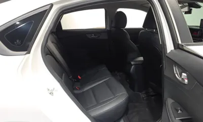 Kia K3 2019, 99156 км, за 8600000 KRW - фото 11