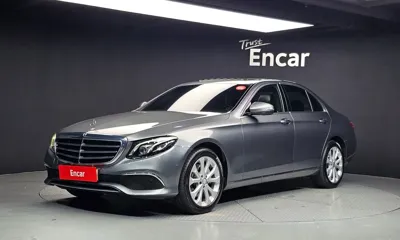 Mercedes-Benz E-Class · 2017 год