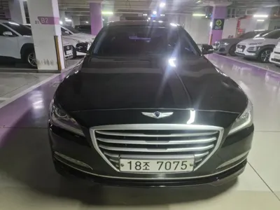 Hyundai Genesis 2015, 218527 км, за 6500000 KRW