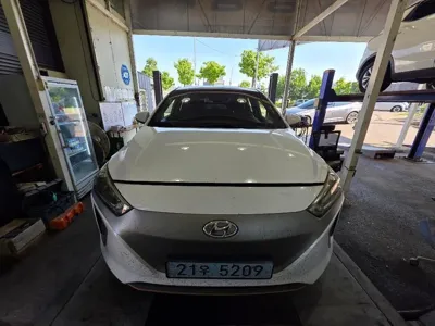 Hyundai Ioniq · 2019 год