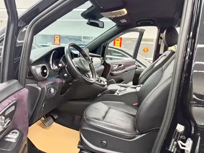 Mercedes-Benz V-Class 2019, 80000 км, за 188800 CNY - фото 7
