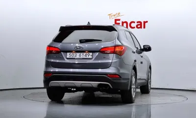 Hyundai Santafe 2015, 135103 км, за 9200000 KRW