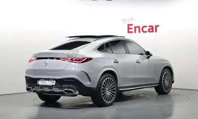 Mercedes-Benz GLC-Class 2025, 3886 км, за 64647.7 USD