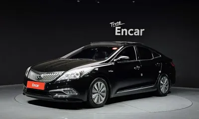 Hyundai Grandeur · 2015 год