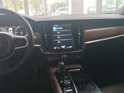 Volvo S90 PHEV 2020, 129800 км, за 119000 CNY - фото 13