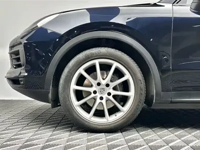 Porsche Cayenne 2023, 25000 км, за 558000 CNY - фото 8