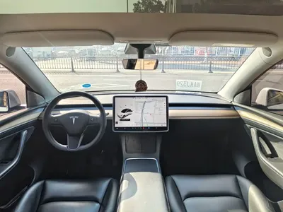 Tesla Model Y 2021, 105000 км, за 119800 CNY - фото 17