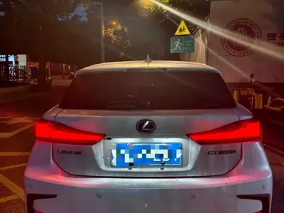 Lexus CT 2018, 44000 км, за 96800 CNY - фото 7