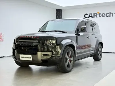 Land Rover Defender · 2023 год