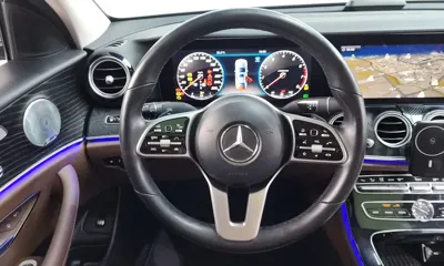 Mercedes-Benz E-Class 2019, 67101 км, за 23900000 KRW - фото 13